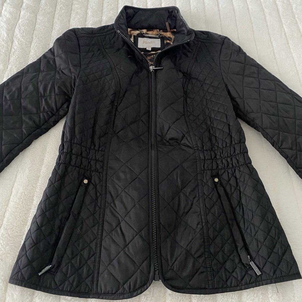 Quilted Petite Coat With Leopard Lining. 🖤🐆
